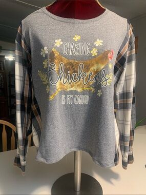 Upcycled Women’s Grey Plaid Sleeve Graphic Top